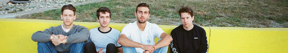 Little Junior — Photo