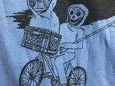 E.T. shirt photo 