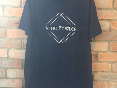 Attic Fowler T-shirt // NAVY main photo