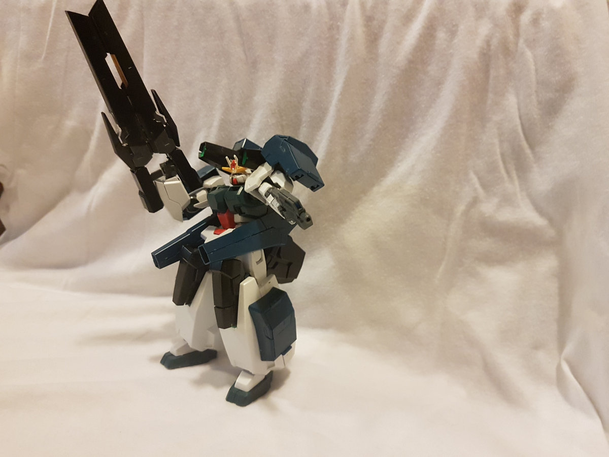 HG 1/144 Seravee Gundam model w/Songs of Future Wars on USB | Stormland, image size:1200x900