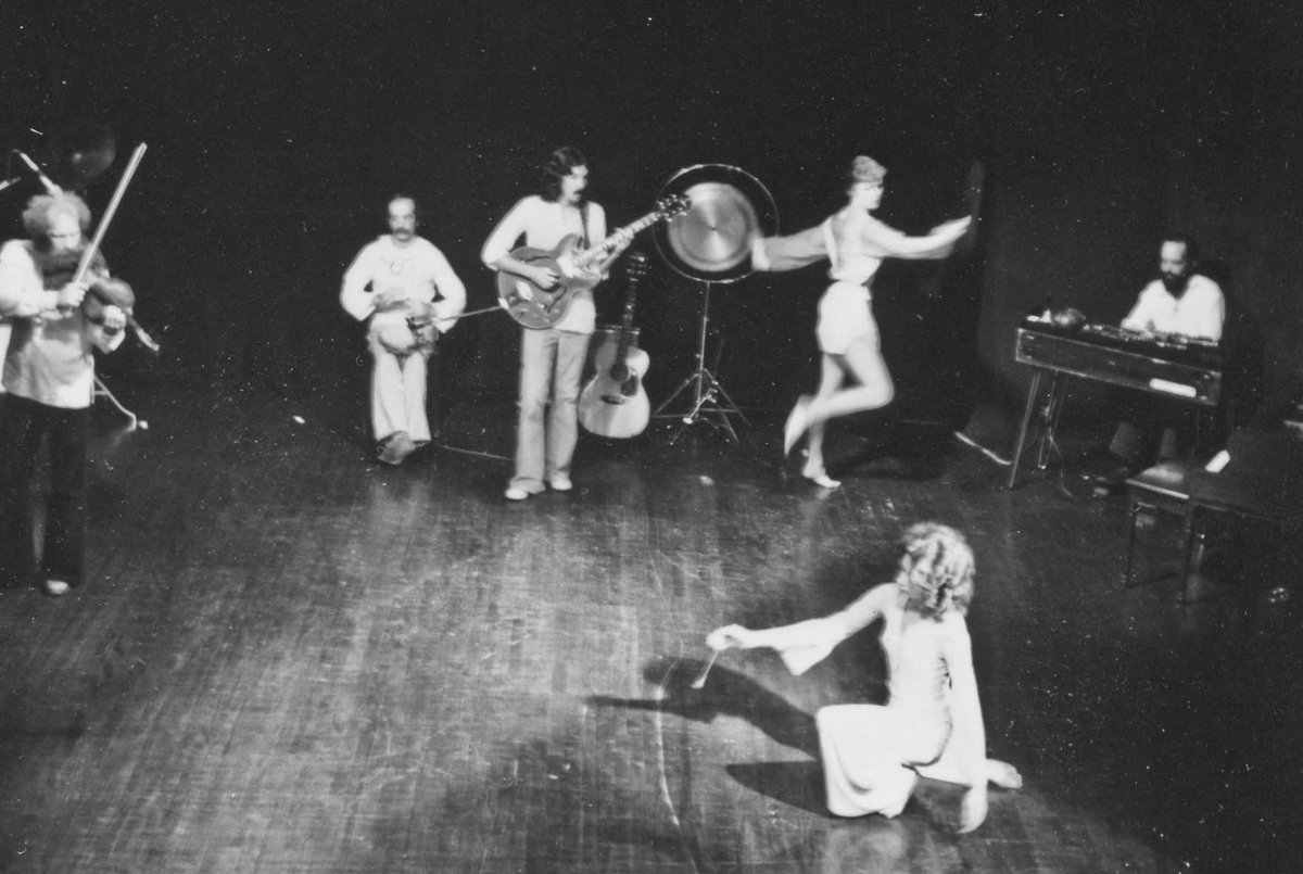 The Neptune Collection The Entourage Music & Theatre Ensemble