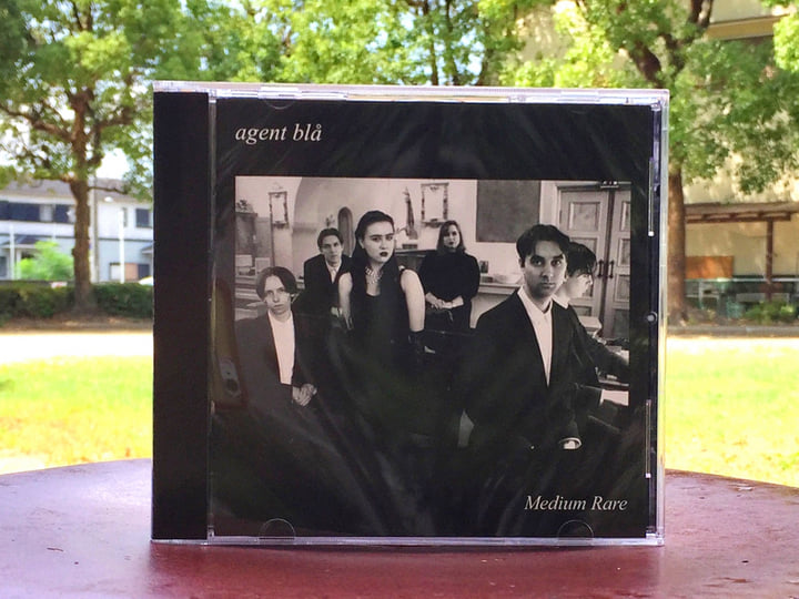 Agent blå 『Medium Rare』 | 2670records