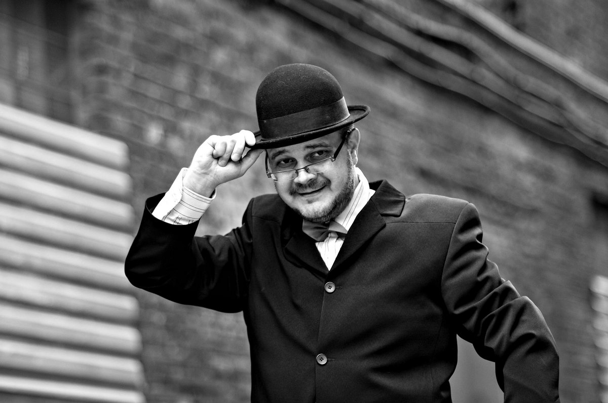 Nicolas fraissinet фото. Folmer videos. Nicolas music. Nicolas folmer - breathe (2022). Николя музыка.