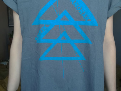 Sheik Anorak "triangle" t-shirt main photo
