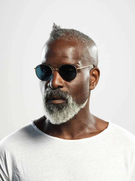 Steve Spacek ‎