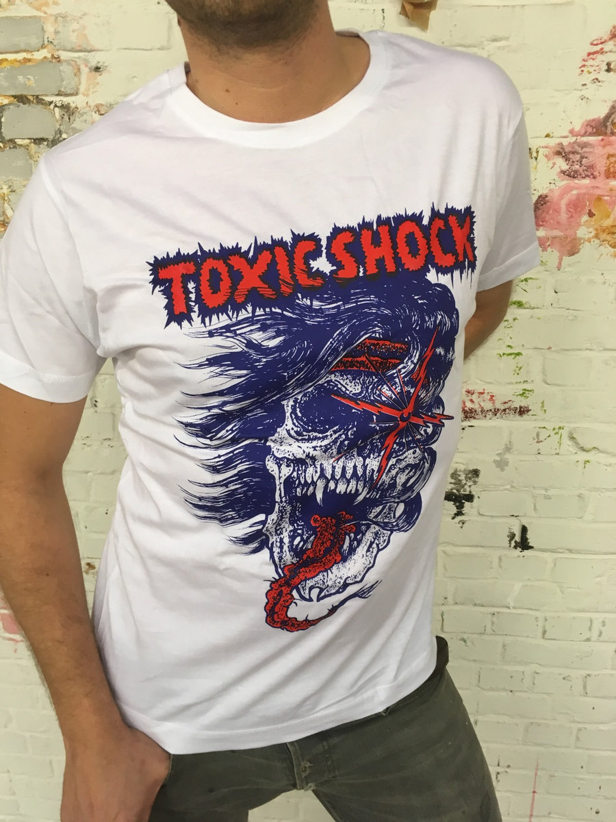 Skull design T-shirt (white with blue and red print) | TOXIC