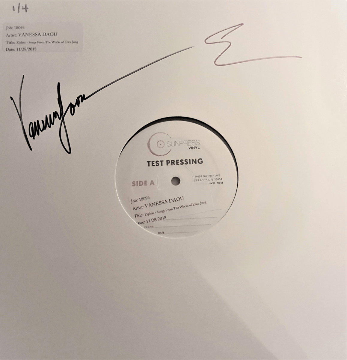 吹奏楽：『WILDFLOWERS』『DEJA VIEW』『SIGNATURES』 0015206710_10.jpg