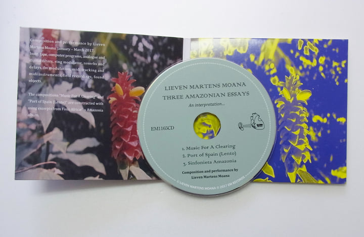 Three Amazonian Essays | Lieven Martens Moana リーヴォン