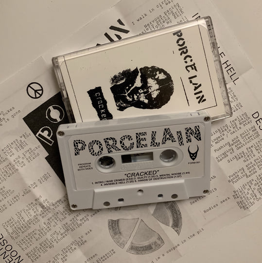 Cracked | Porcelain