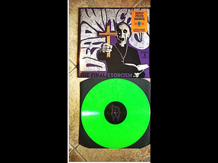 DEAD WITCHES - The Final Exorcism | HEAVY PSYCH SOUNDS Records