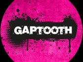 Gaptooth logo 25mm badges photo 