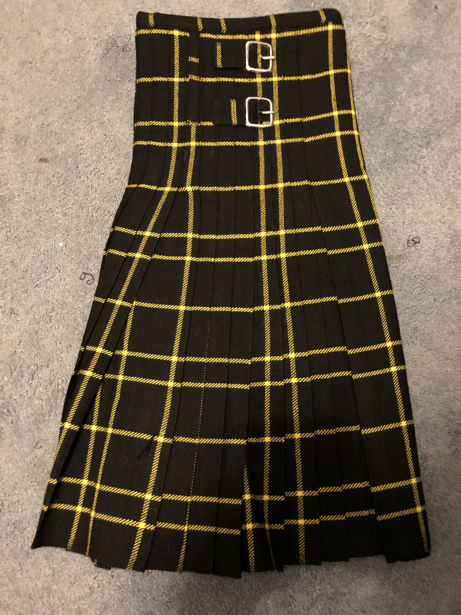 black and gold kilt