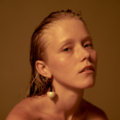 Alice Phoebe Lou image