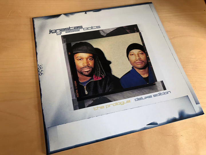 英2LP Jigmastas Grassroots (The Prologue) BBE334ALP BBE /00660 Grassroots – The Prologue – Deluxe Edition | Jigmastas