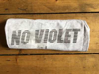 No Violet Logo T-shirt - Medium main photo