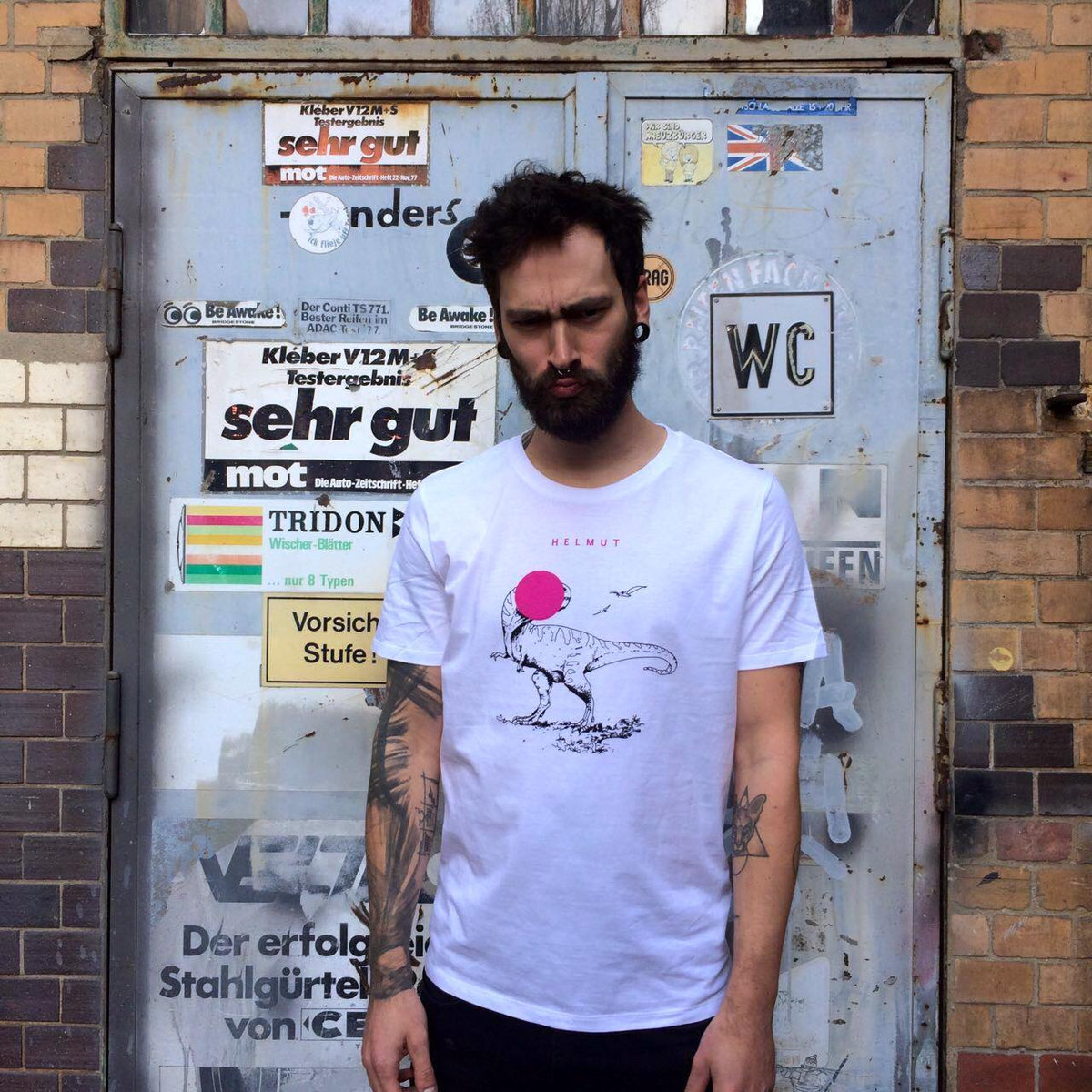 Helmut 2025 t shirt