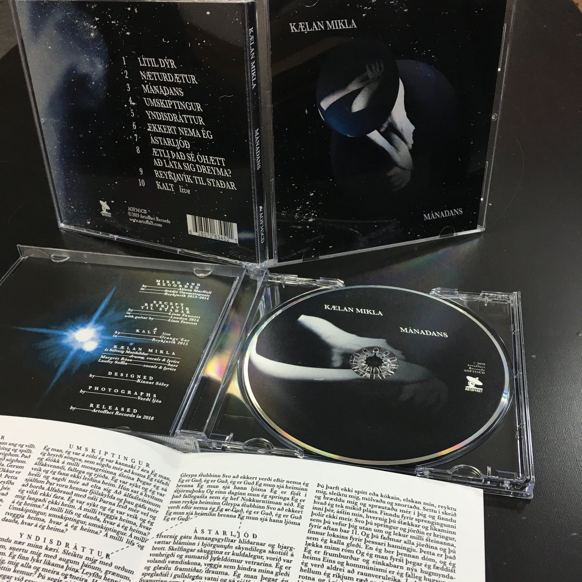 Lítil Dýr Kælan Mikla - 