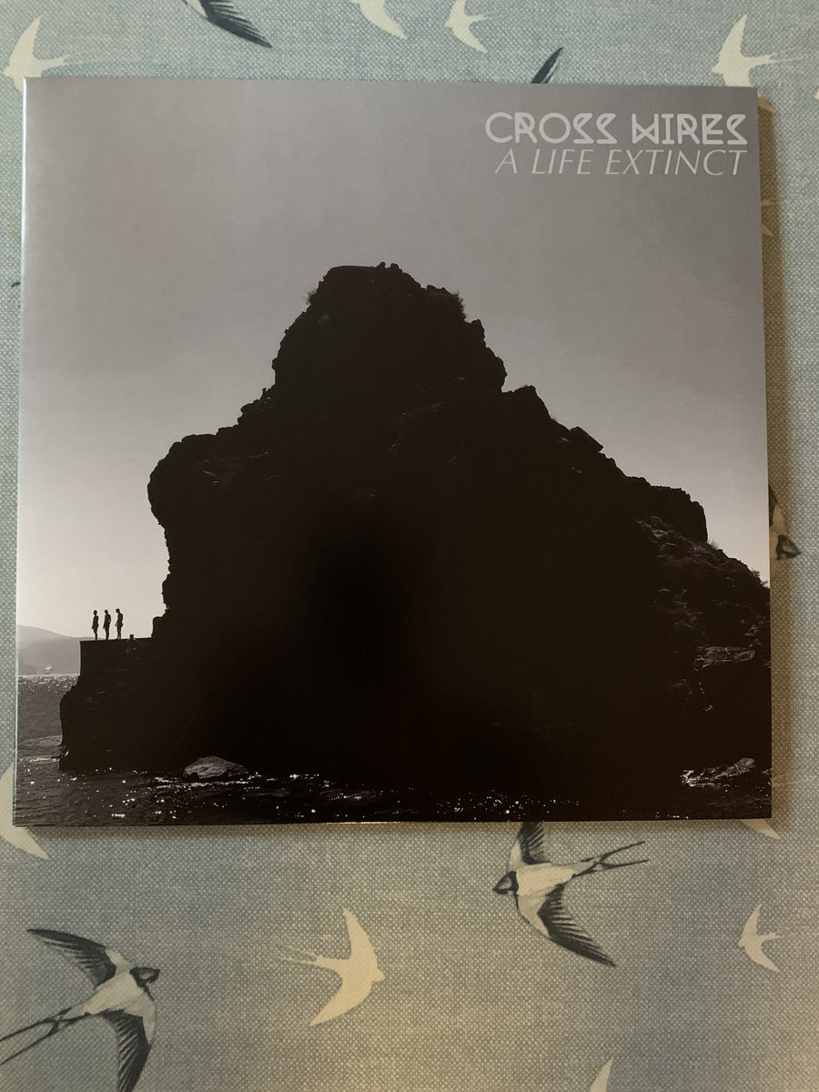A Life Extinct | Cross Wires