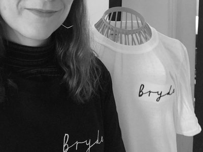 Bryde Embroidered Tee [Black]  Small main photo