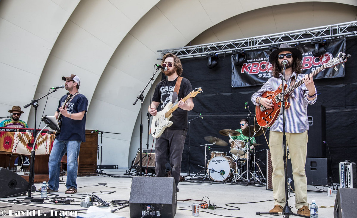 Music Flash Mountain Flood