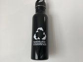 Shapeshifter x Sustainable Coastlines 1L drink bottle photo 