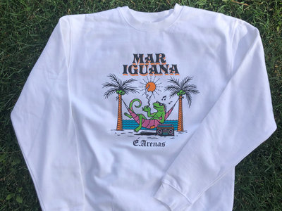 Mar Iguana - White Sweater main photo