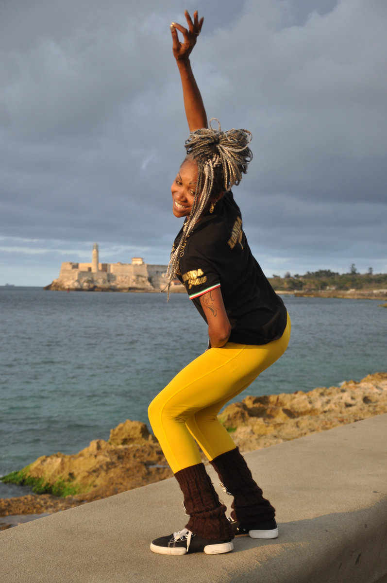 Yoruba practice music Luanda Pau