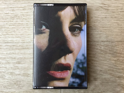{SOLD OUT} Je Suis Une Île - cassette (limited Burger Records edition) main photo