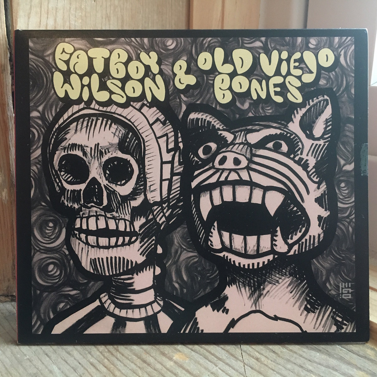 洋楽 Heavy Bones CD Heavy Bones - Amazon.com Music