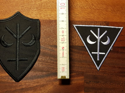 Embroidered patch main photo