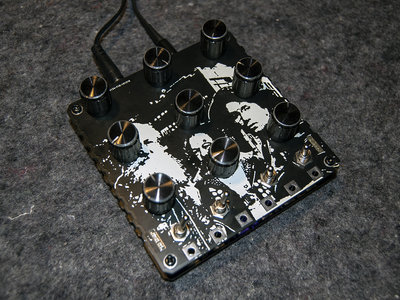 DIRTY DRONE [anarchy edition] - a stochastic drone/noise synth main photo