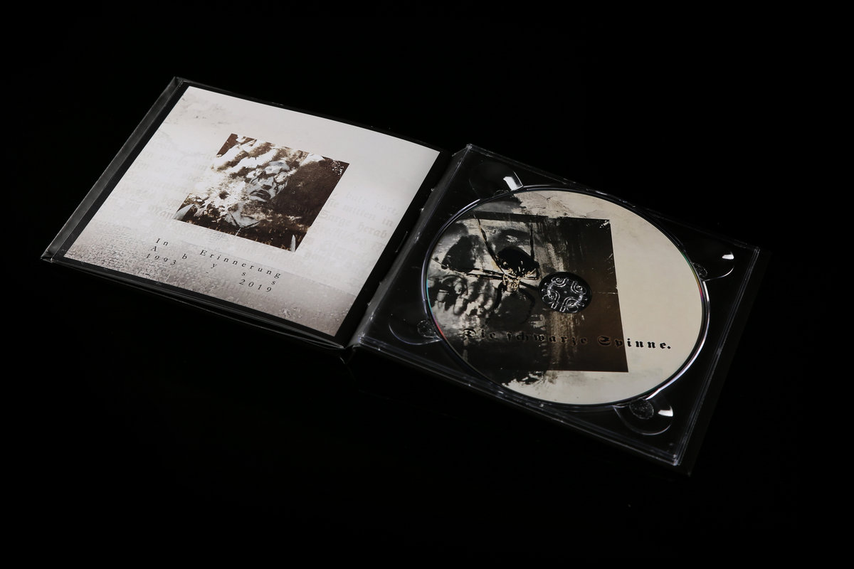 Die Schwarze Spinne Totenheer