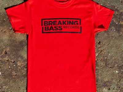 Camiseta Breaking Bass Roja edición limitada main photo