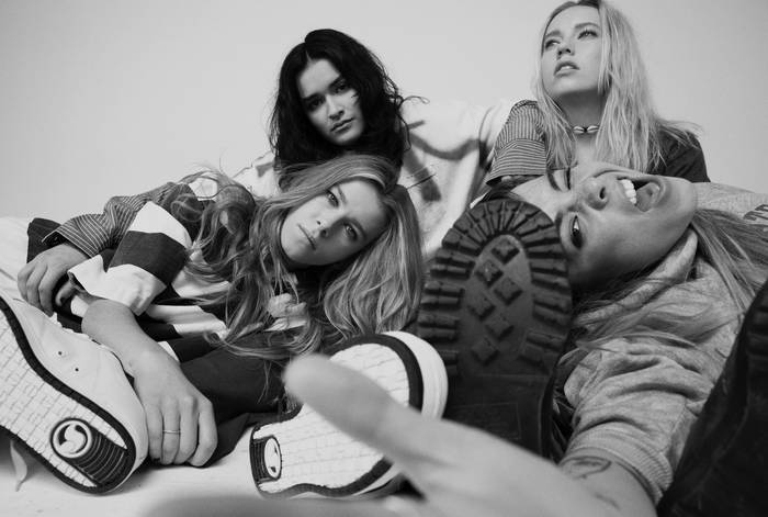 洋楽 the aces / when my heart felt volcanic When My Heart Felt Volcanic | The Aces