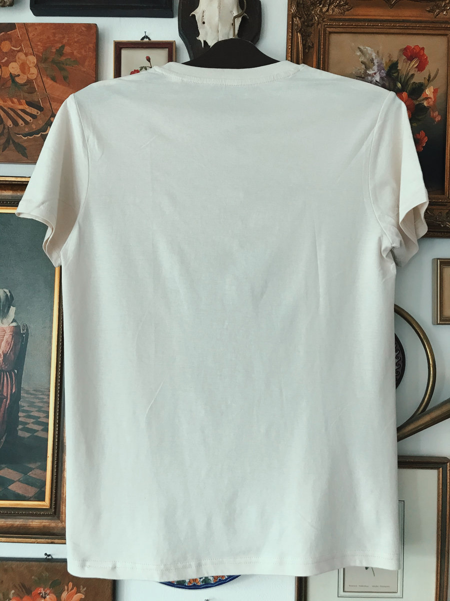 Vintage White TShirt Suzan Köcher