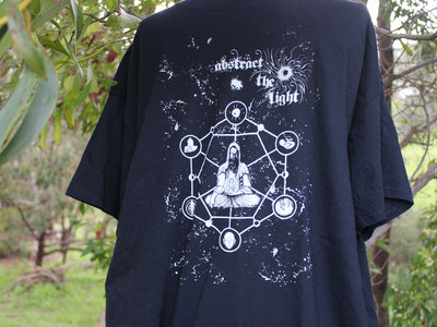 "MEDITATING MAN" T-shirt, black main photo