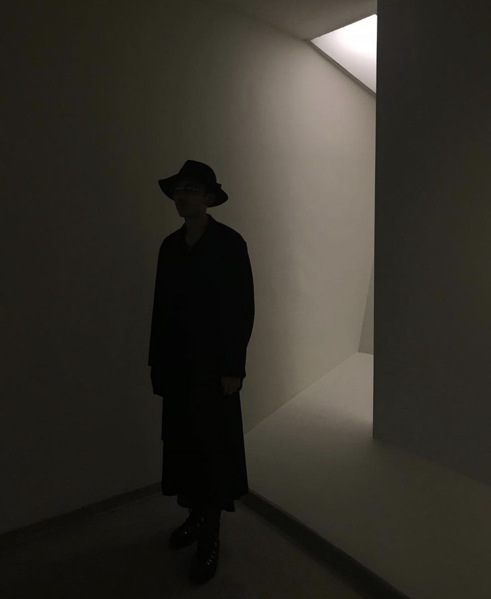 In The Praise of Shadows Chamberlain Zhang, William Winant