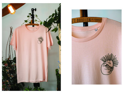 Peach pink "Head" T-shirt main photo