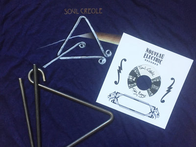 Triangle + Shirt + 45 vinyl main photo