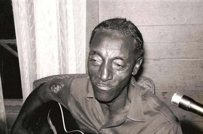 Mama Says I'm Crazy | Fred McDowell