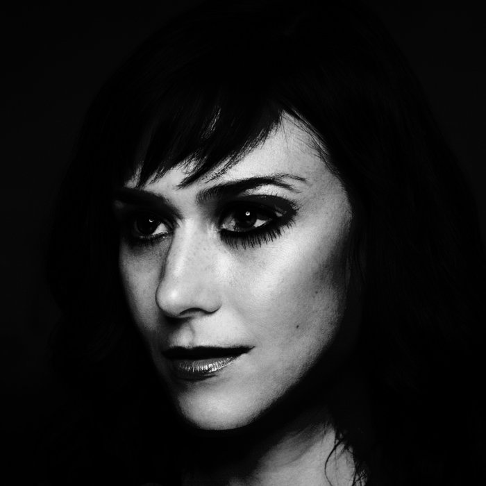 Noveller, “Arrow” Bandcamp Daily