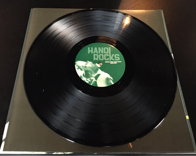 Bangkok Shocks, Saigon Shakes | Hanoi Rocks