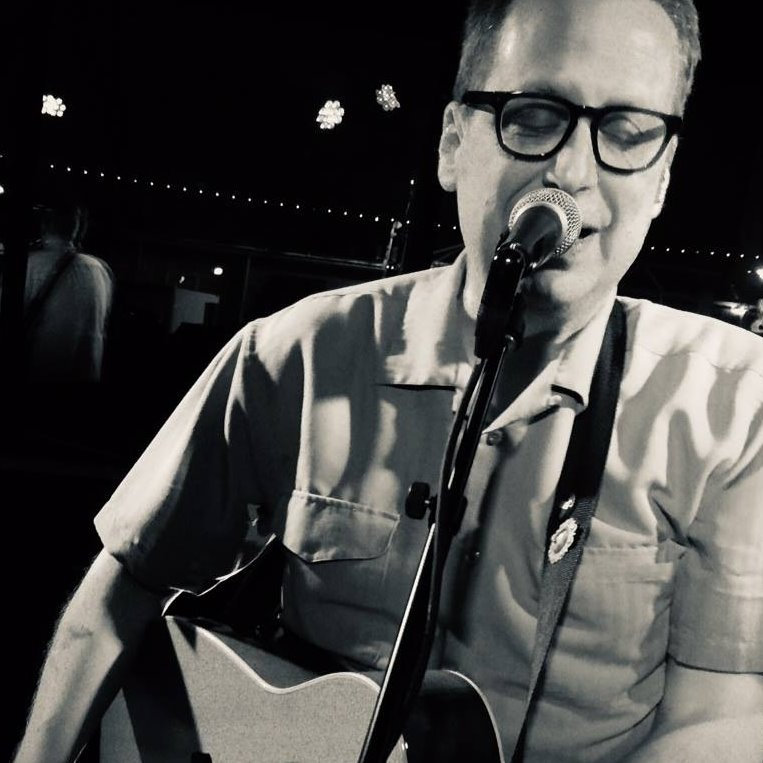 America's Favorite Folk Singer | Ramblin' Deano