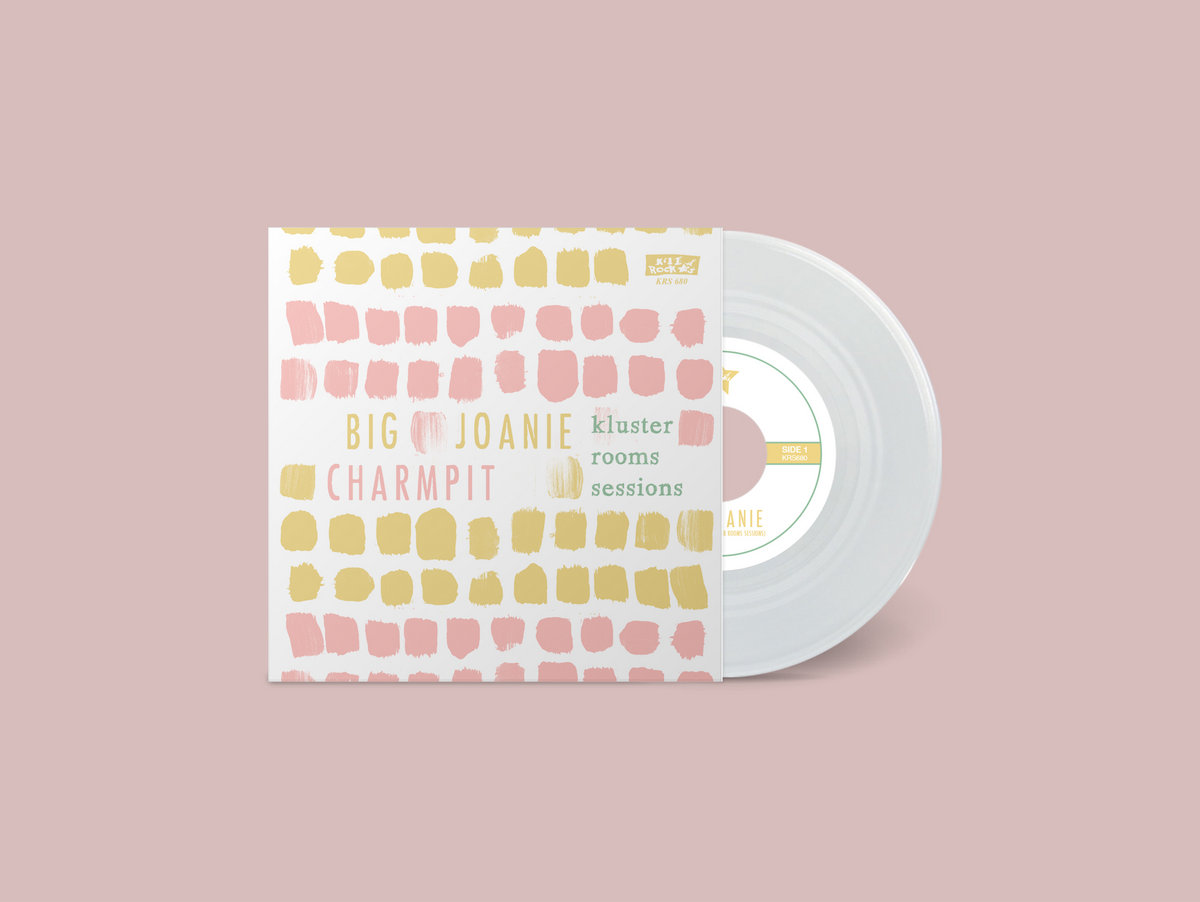 Big Joanie<script async src=