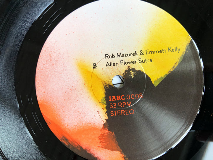 Alien Flower Sutra | Rob Mazurek & Emmett Kelly | International Anthem