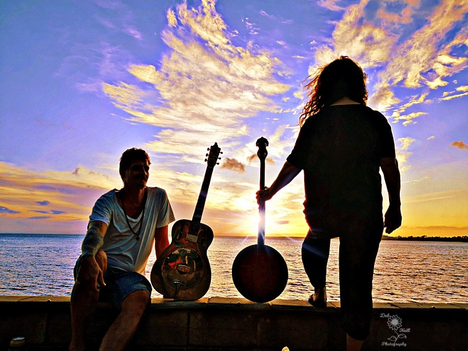 Debut EP Two Tears in a Bucket