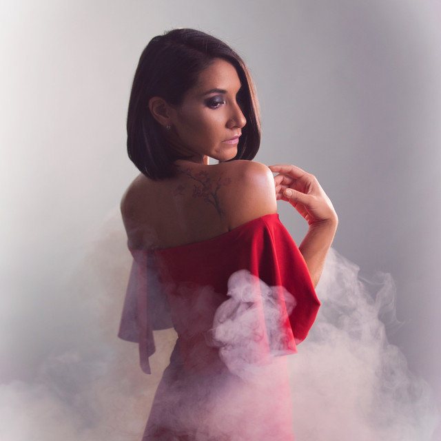 The Distance // Homecoming | Hannah Noelle