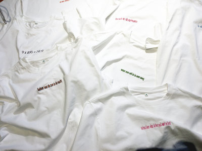 Meetsysteem T-Shirt with Embroidered Lyrics main photo