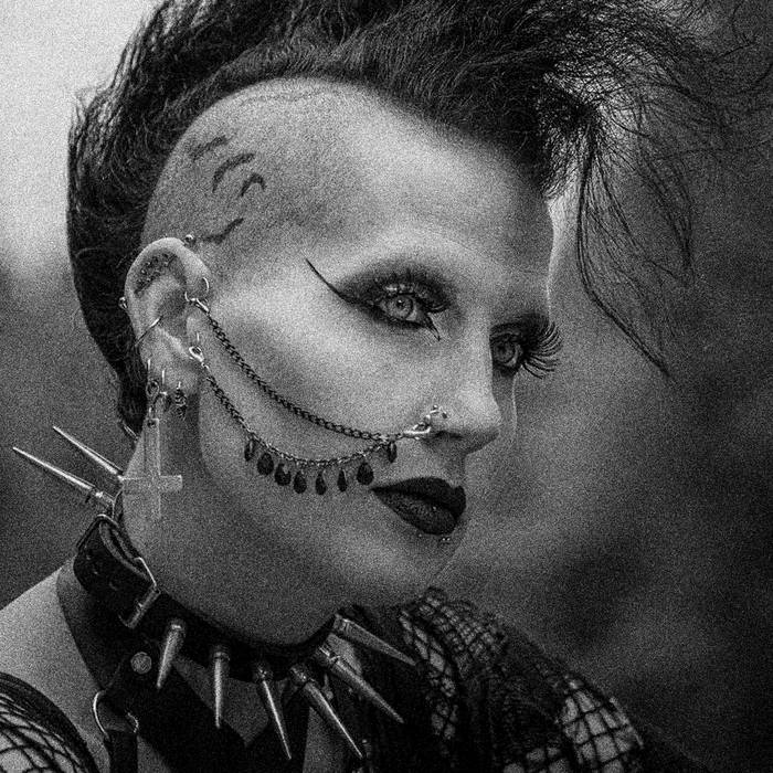 LOVERS IN THE DARK | DARK
