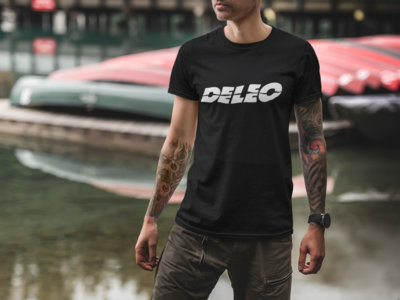 Deleo T-Shirt (Black, Man) main photo